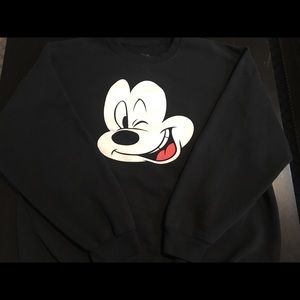 Disney Mickey Mouse sweatshirt men’s size XL